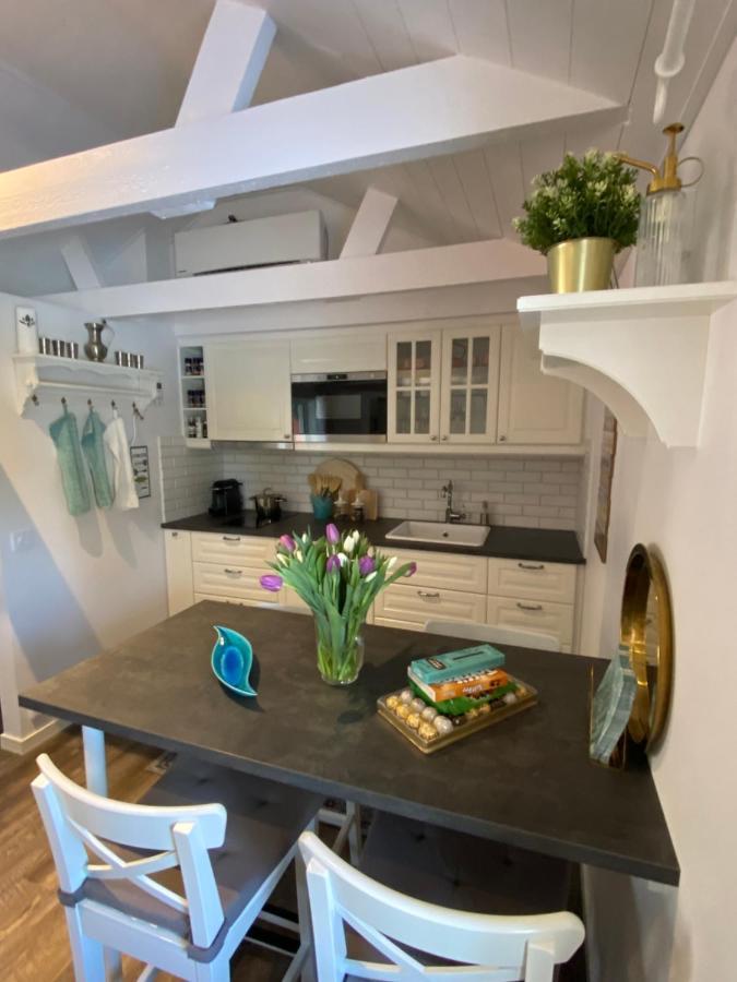 Östhammar Carpe Diem Guest Cottage מראה חיצוני תמונה