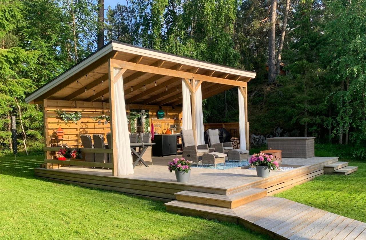 Östhammar Carpe Diem Guest Cottage מראה חיצוני תמונה
